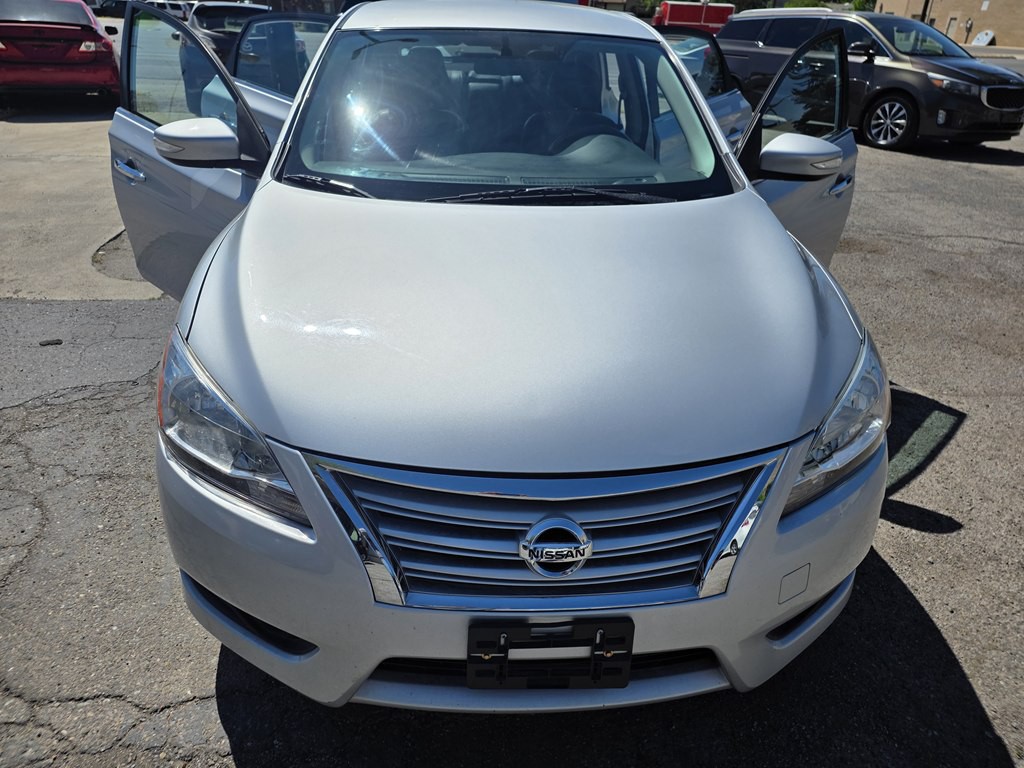 2013 Nissan Sentra Image 4