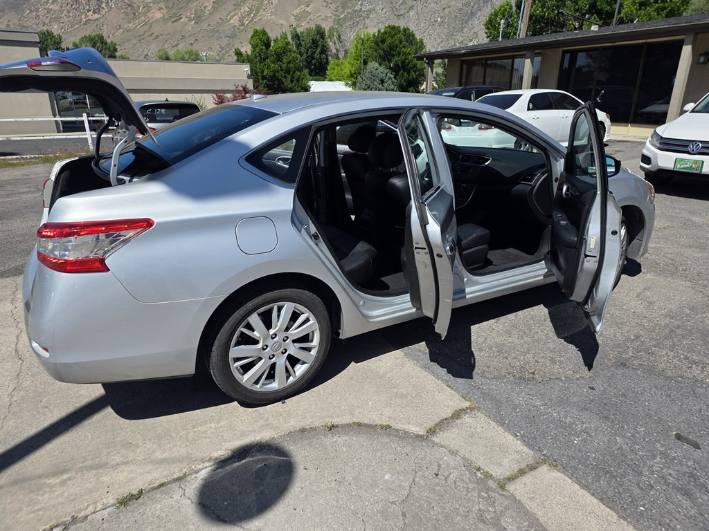 2013 Nissan Sentra Image 10
