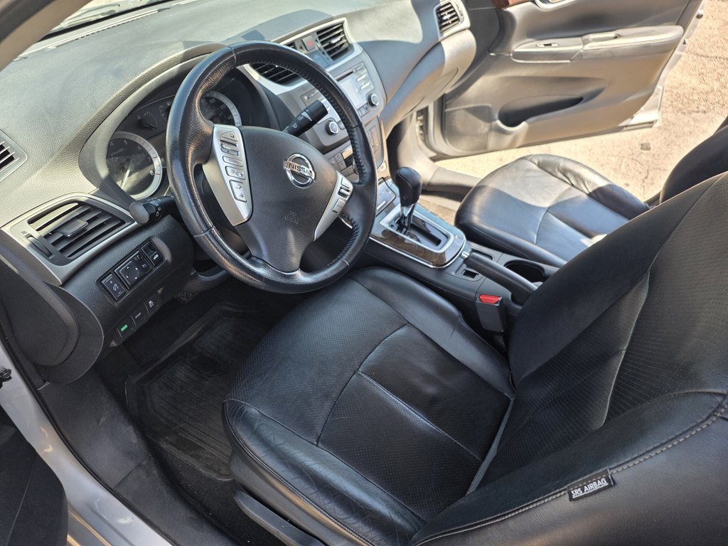2013 Nissan Sentra Image 13