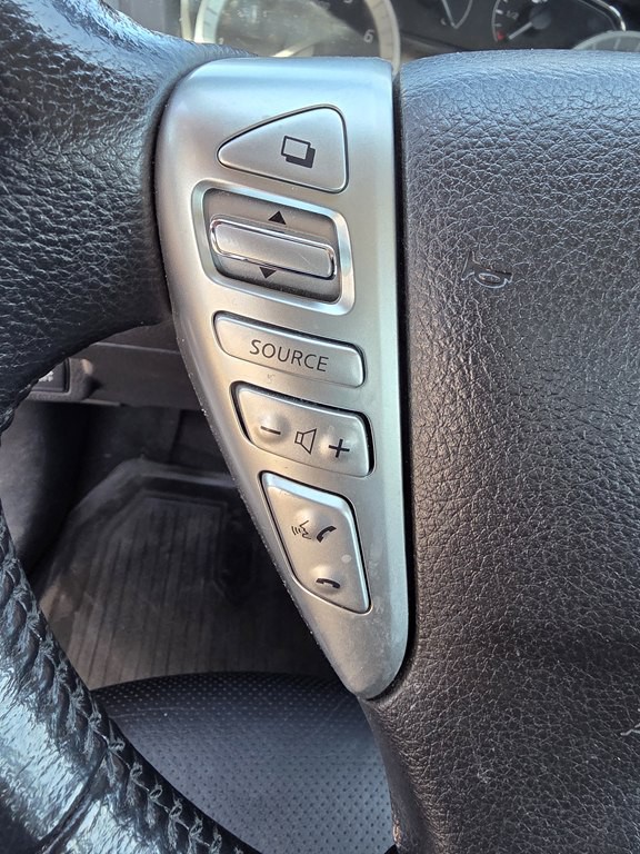 2013 Nissan Sentra Image 21