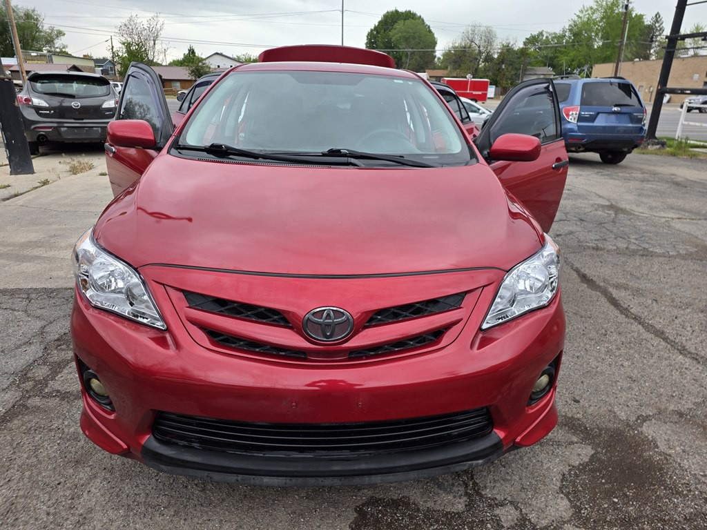 2011 Toyota Corolla Image 4