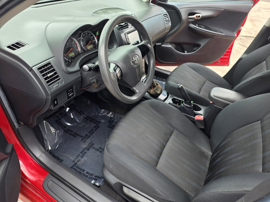 2011 Toyota Corolla Image 13