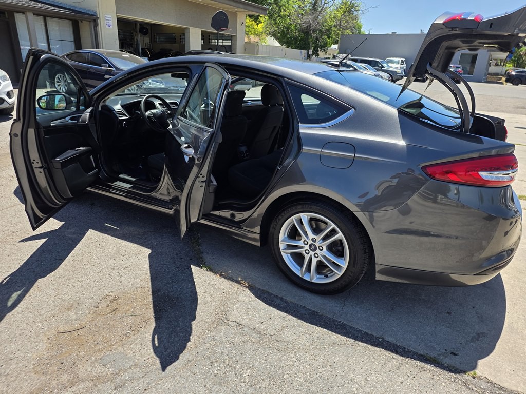2018 Ford Fusion Image 9