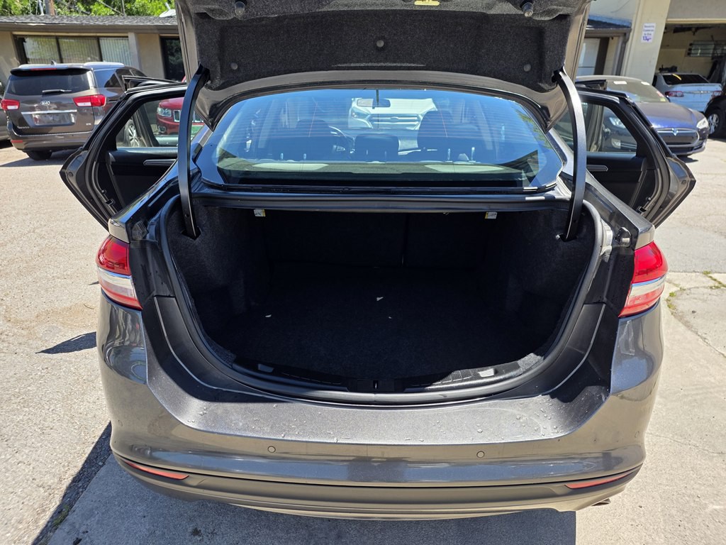 2018 Ford Fusion Image 10