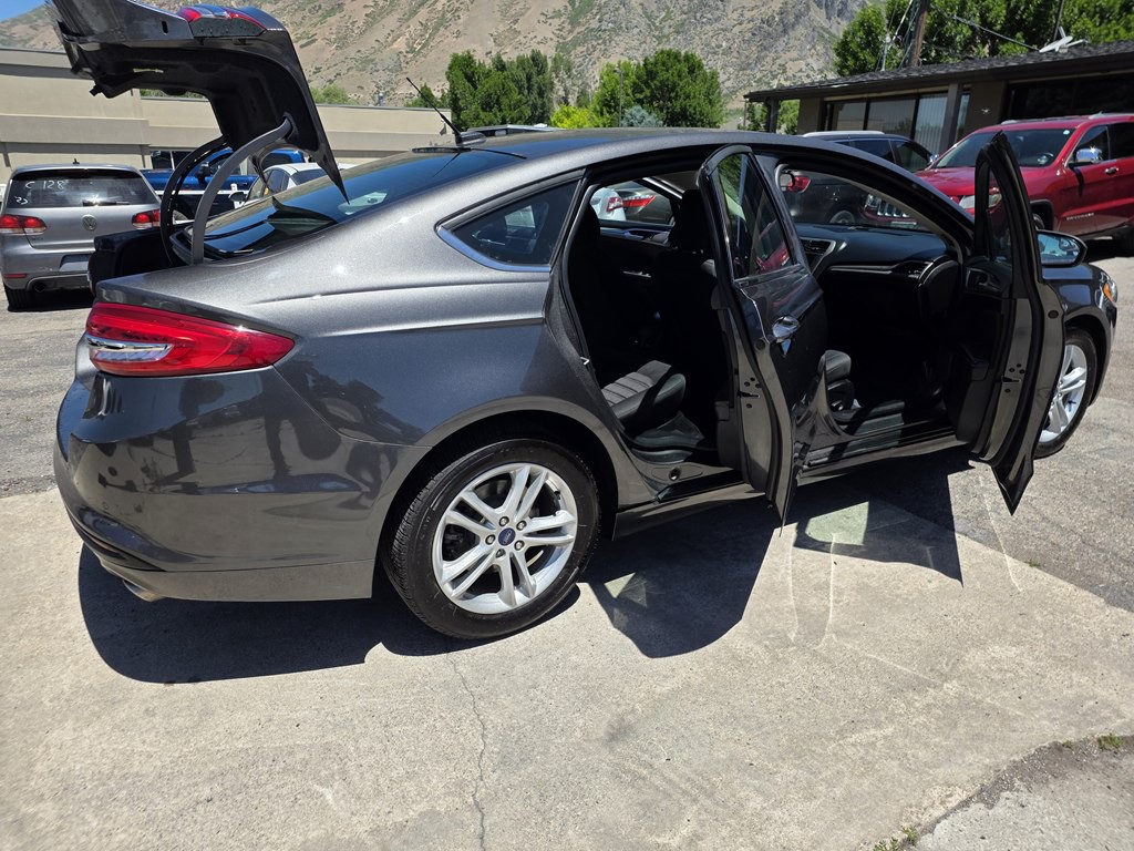 2018 Ford Fusion Image 11