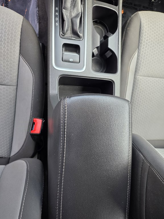 2017 Ford Escape Image 24