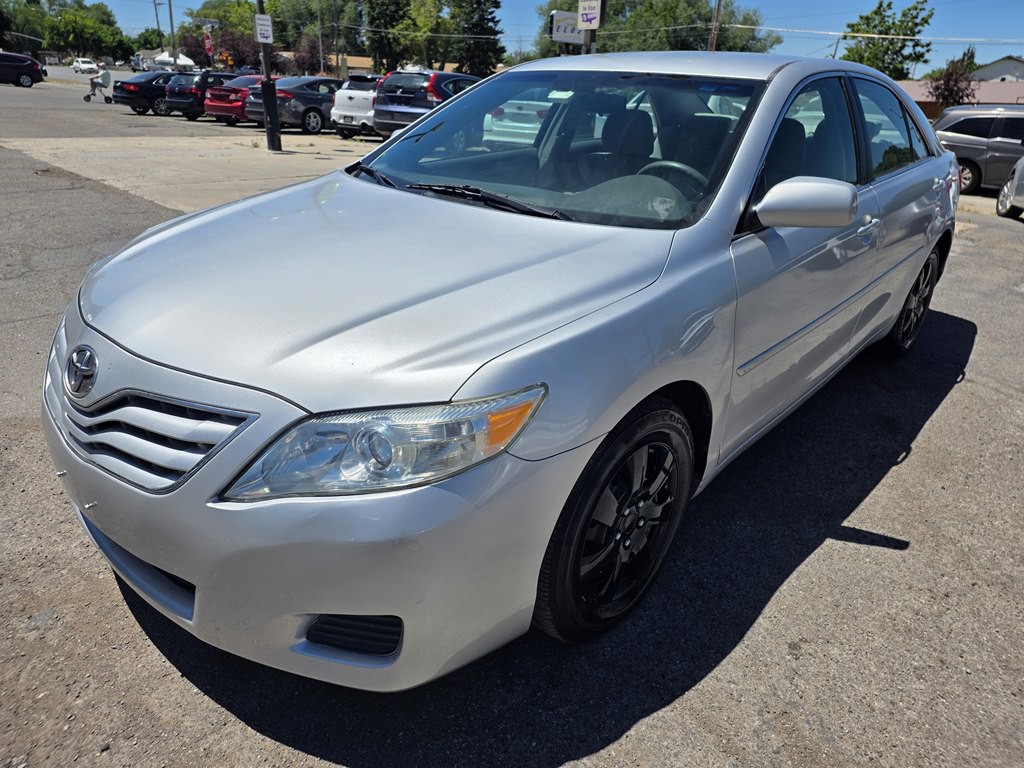 2010 Toyota Camry Image 5