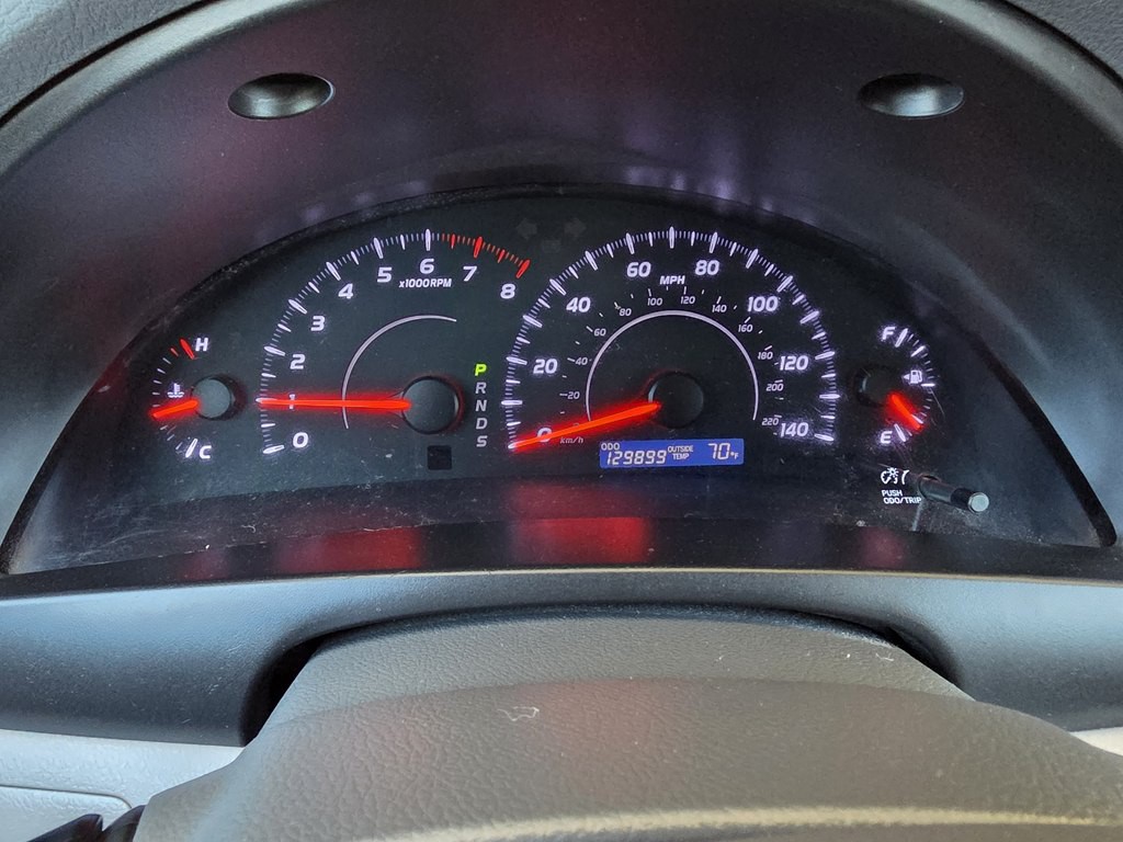 2010 Toyota Camry Image 15