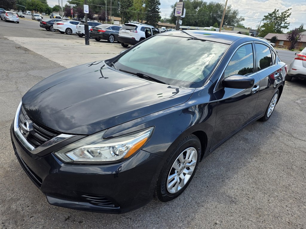 2016 Nissan Altima Image 5