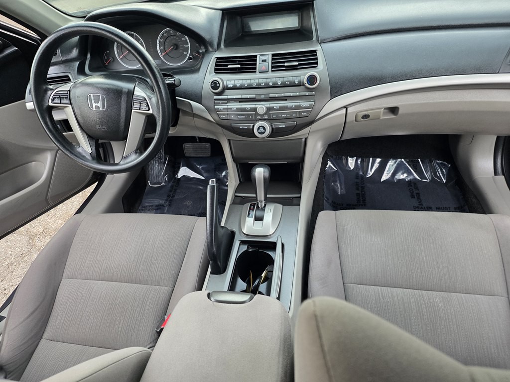 2012 Honda Accord Image 11