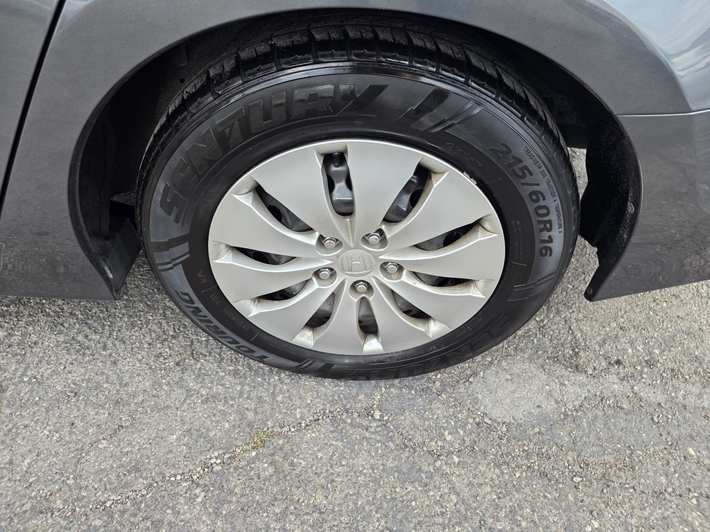 2012 Honda Accord Image 23