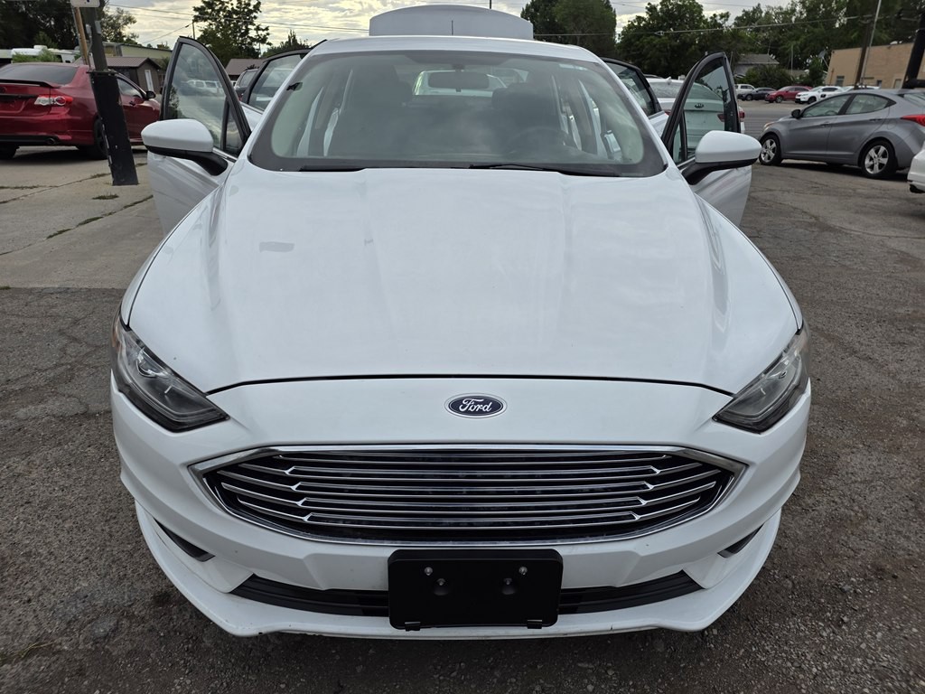 2017 Ford Fusion Image 4