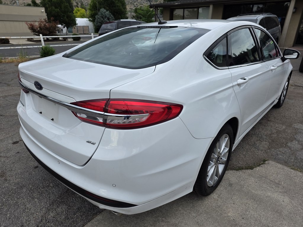 2017 Ford Fusion Image 8