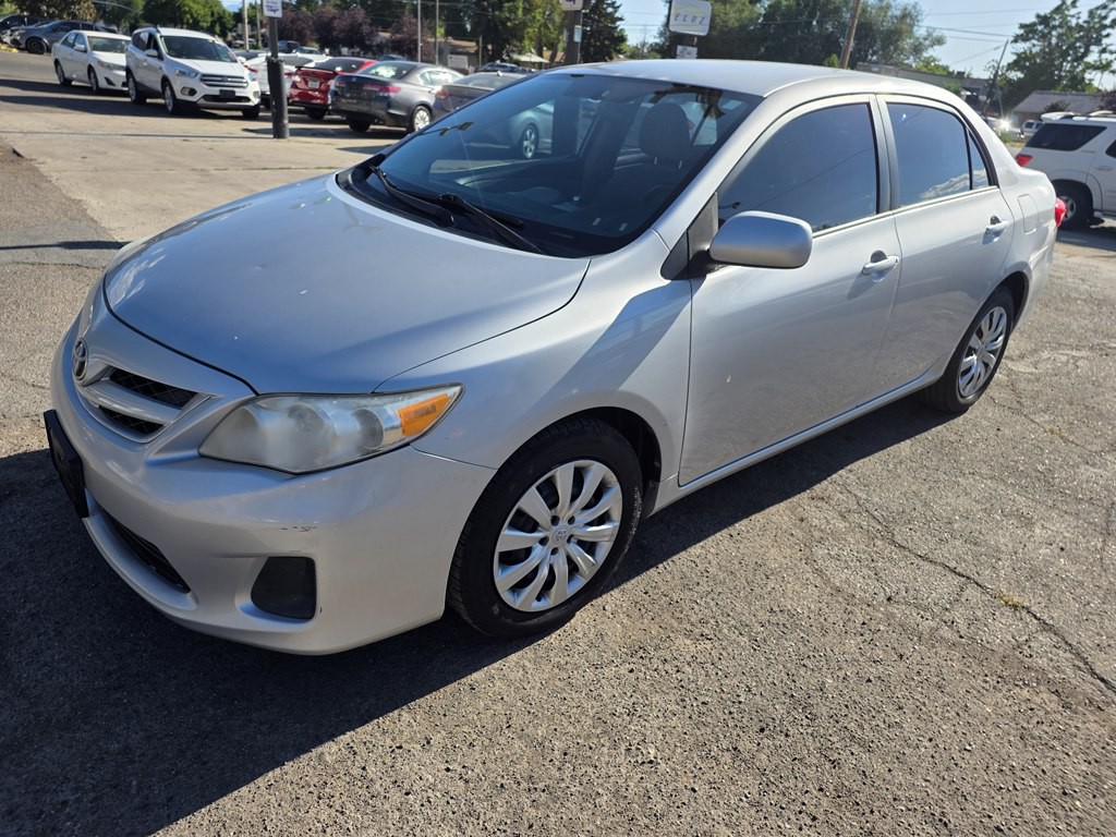 2012 Toyota Corolla Image 4