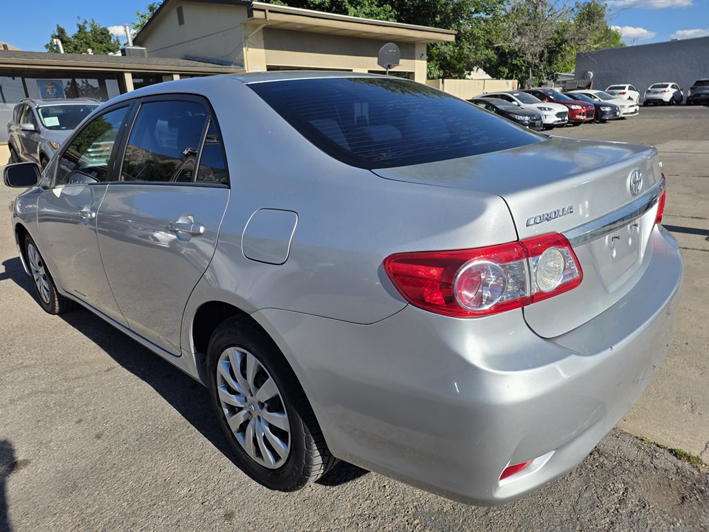 2012 Toyota Corolla Image 5