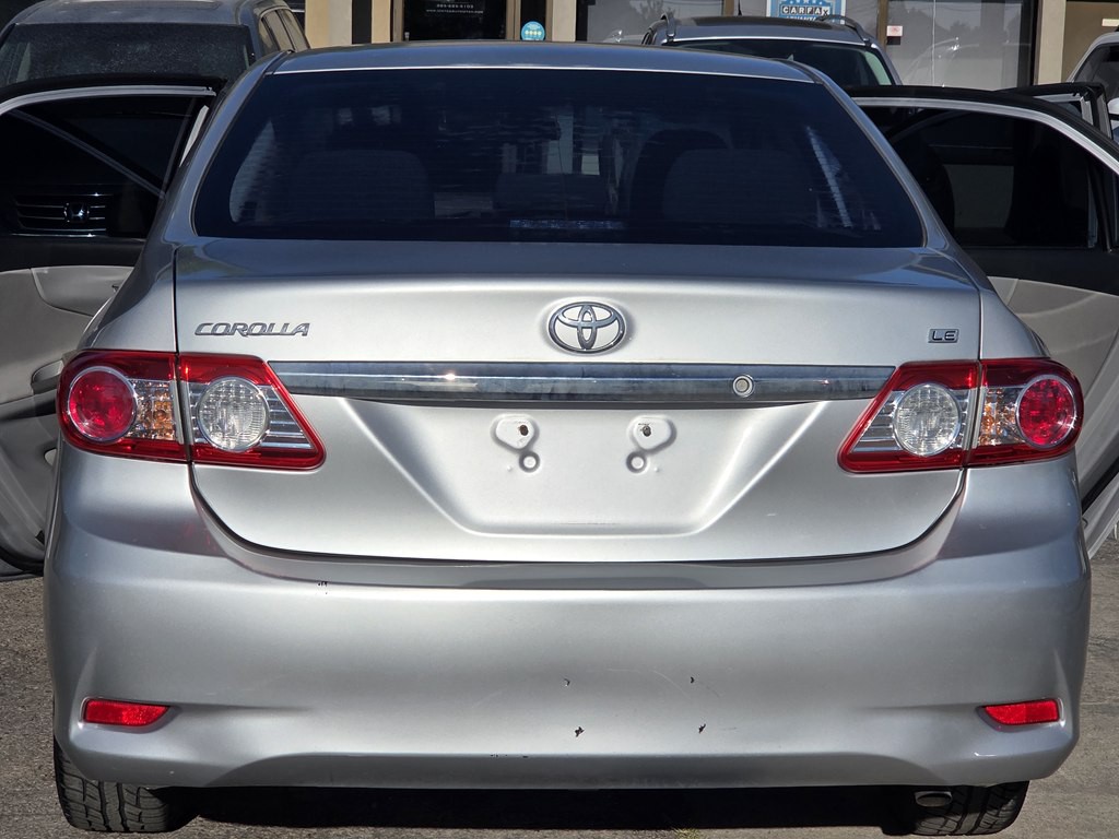 2012 Toyota Corolla Image 6