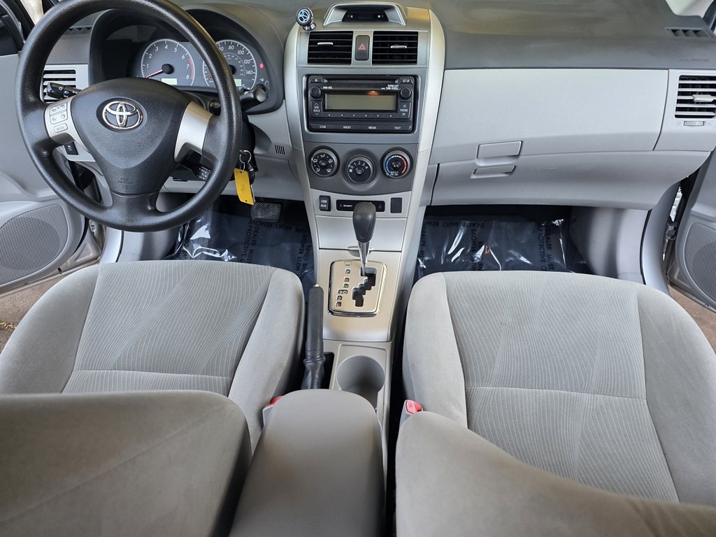 2012 Toyota Corolla Image 12