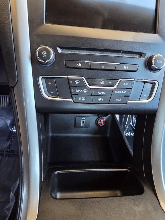 2017 Ford Fusion Image 25