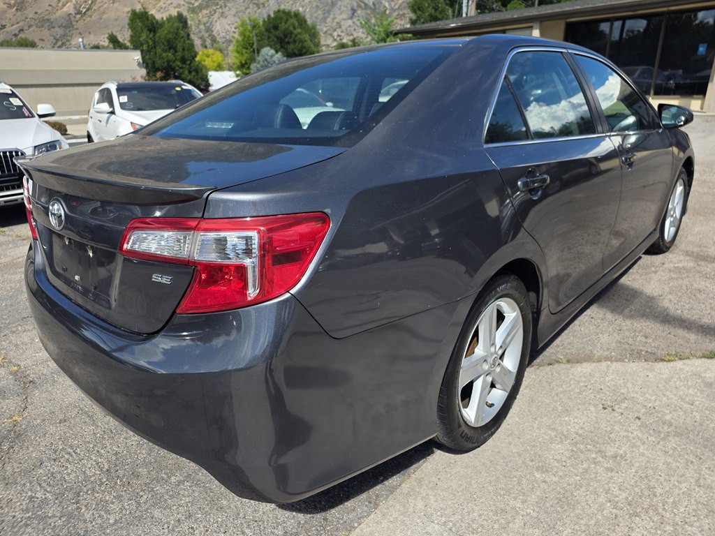 2012 Toyota Camry Image 8