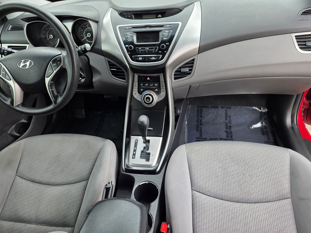 2013 Hyundai Elantra Image 11