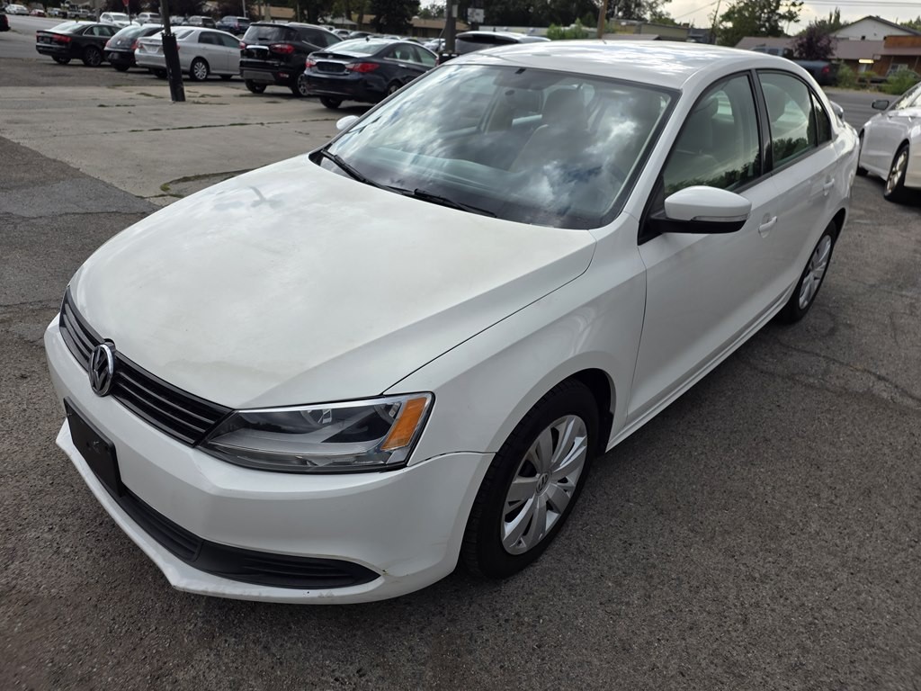 2012 Volkswagen Jetta Image 5
