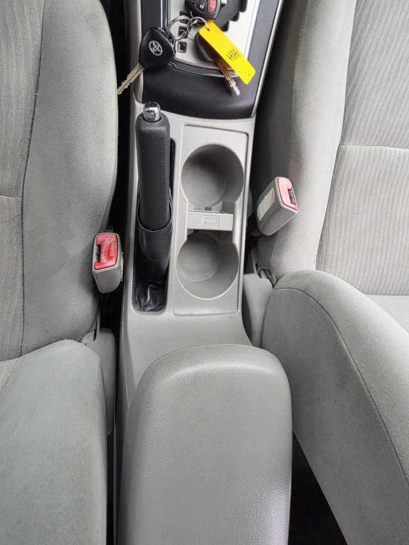 2010 Toyota Corolla Image 19