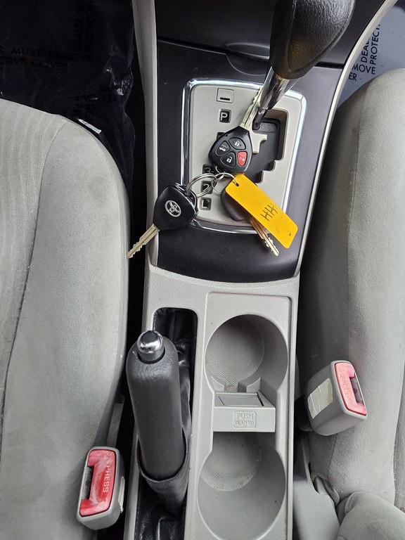 2010 Toyota Corolla Image 20