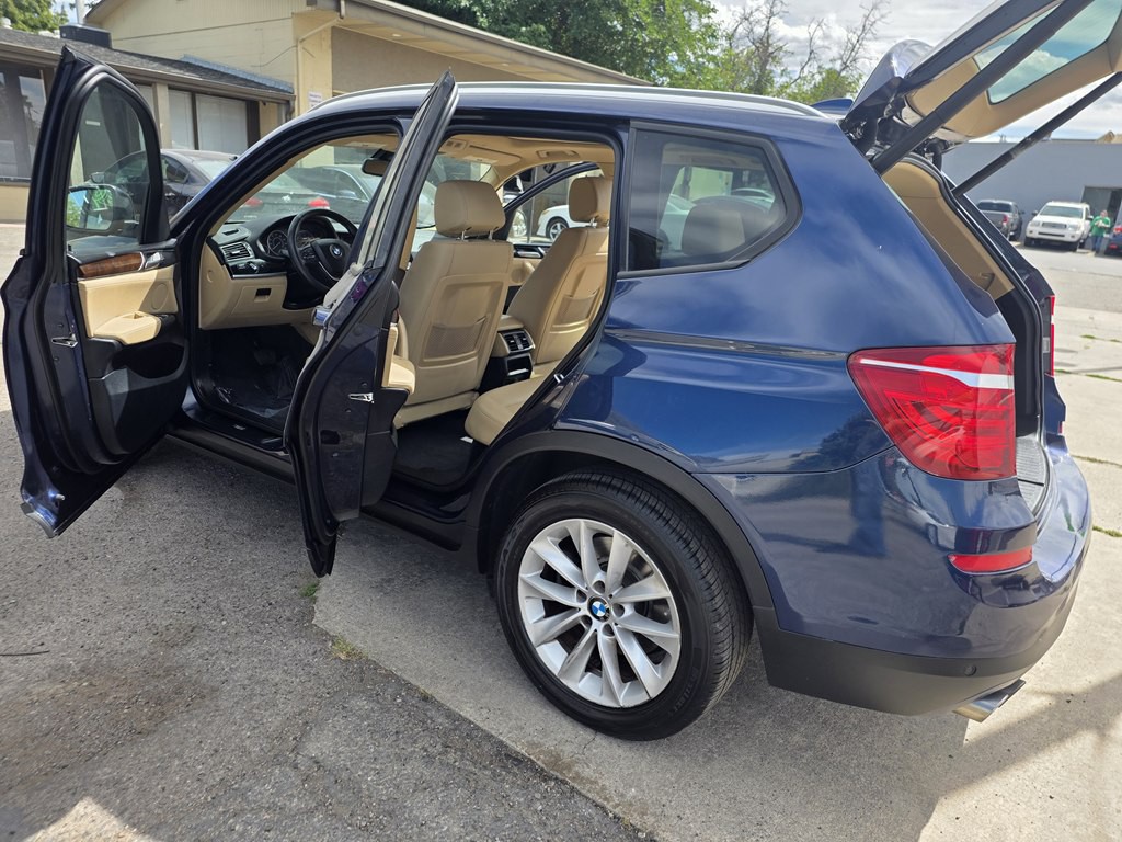 2016 BMW X3 Image 9