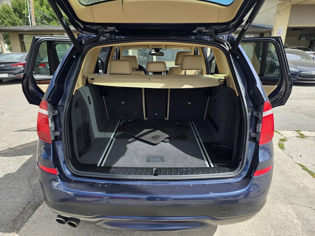 2016 BMW X3 Image 10
