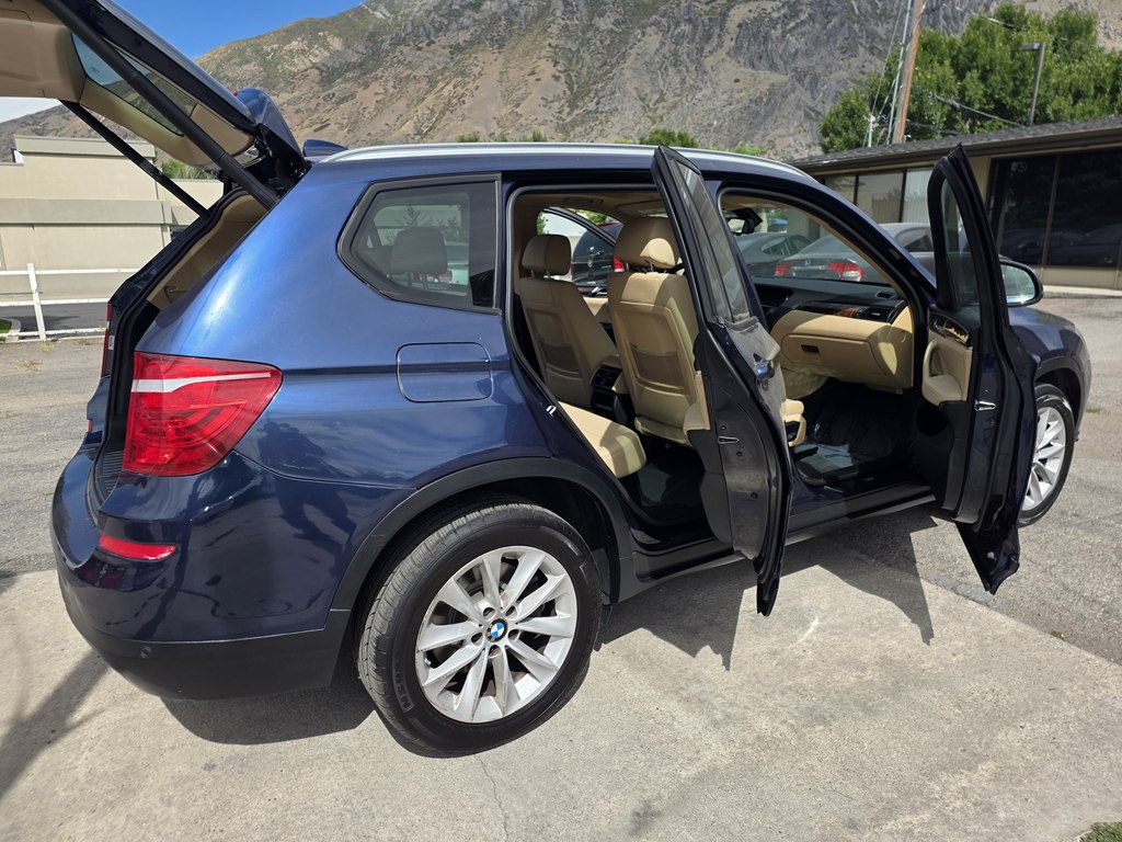 2016 BMW X3 Image 11