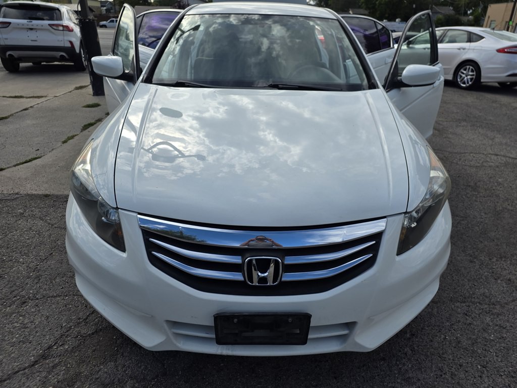 2012 Honda Accord Image 4