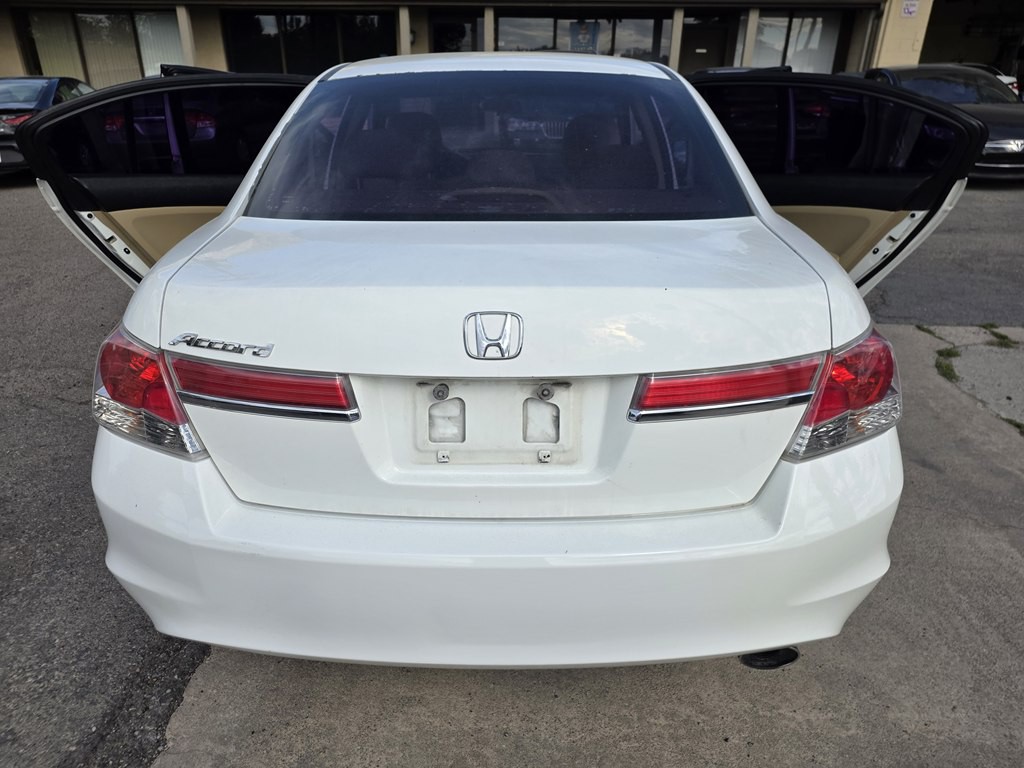2012 Honda Accord Image 7
