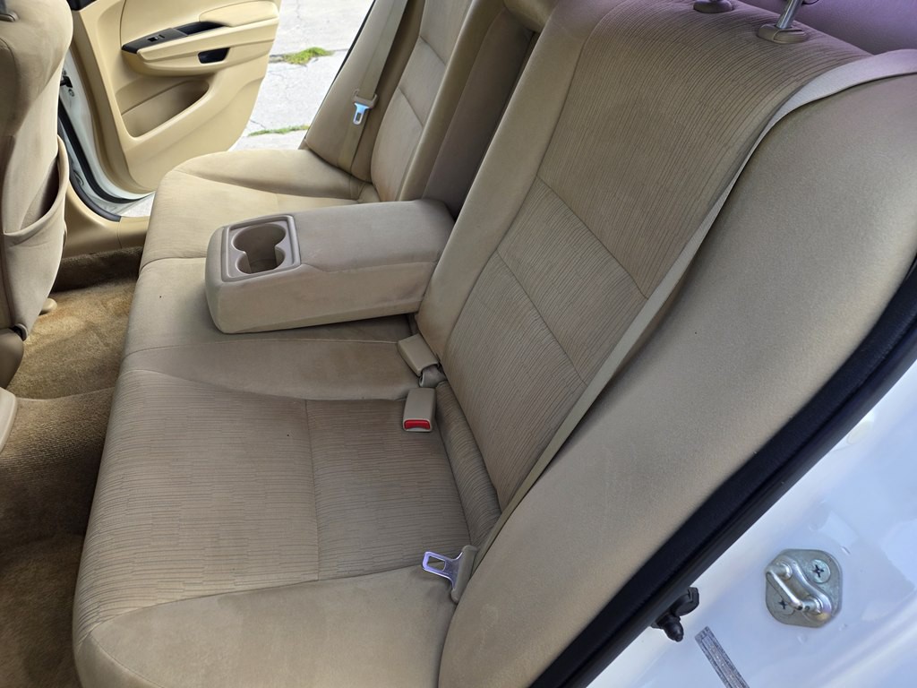 2012 Honda Accord Image 15