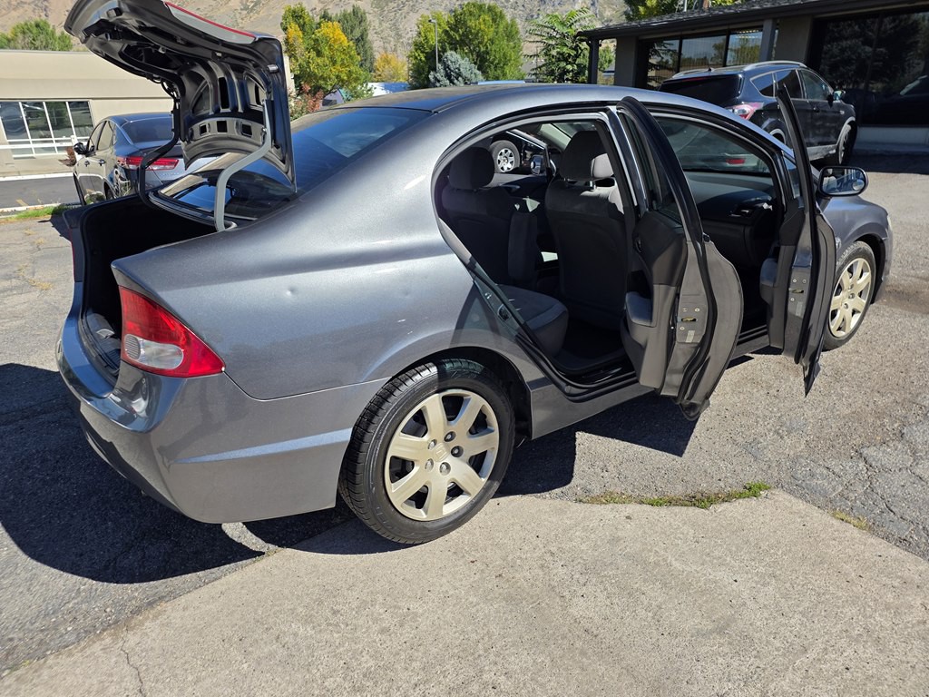 2011 Honda Civic Image 11