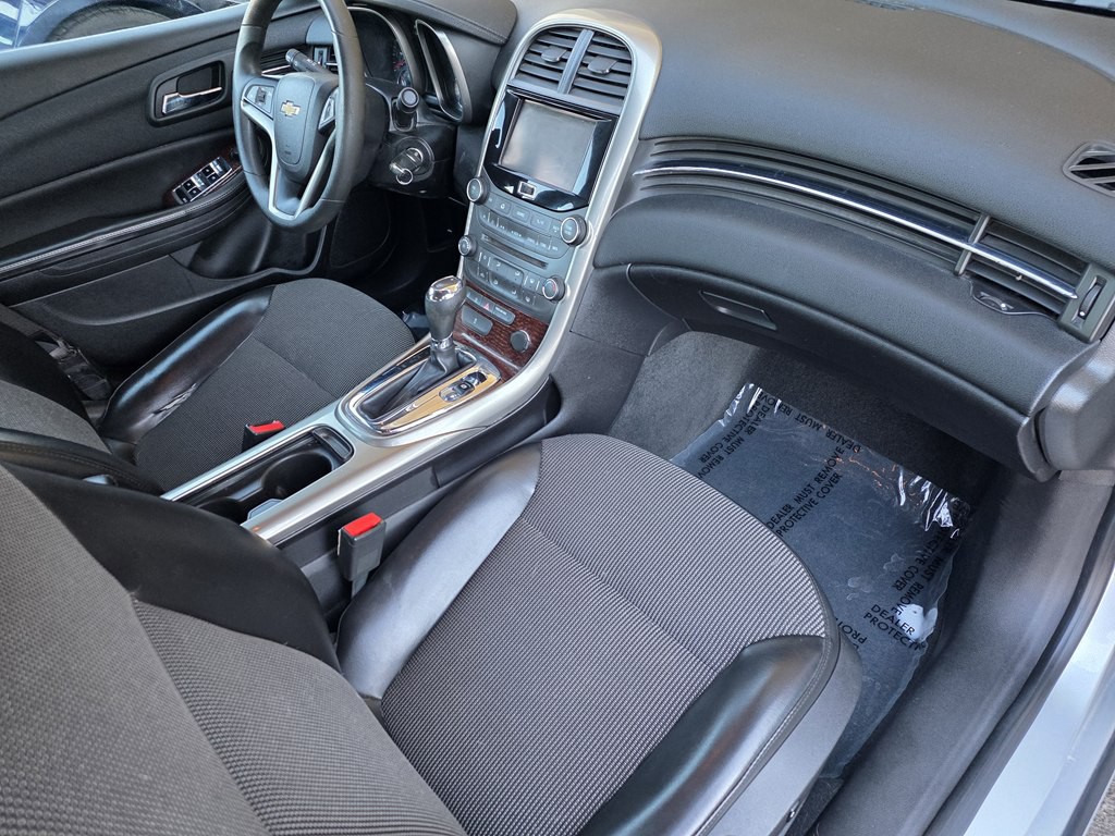 2013 Chevrolet Malibu Image 14