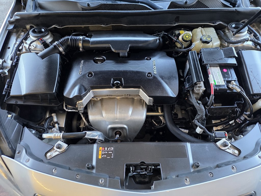 2013 Chevrolet Malibu Image 25