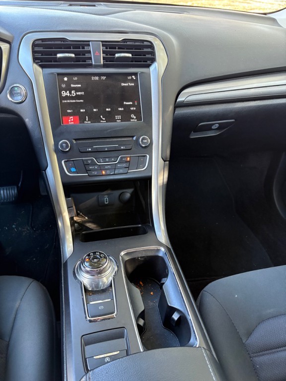 2017 Ford Fusion Image 8