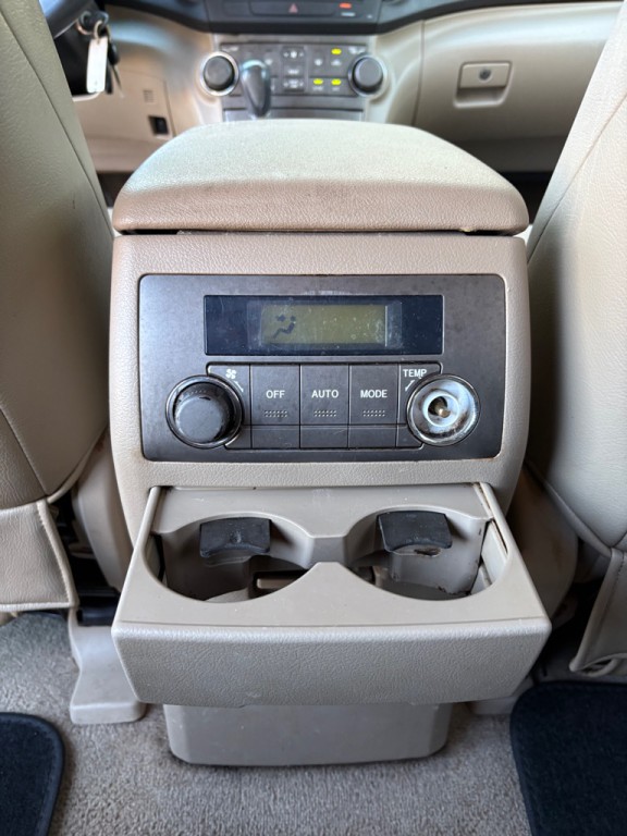 2008 Toyota Highlander Image 10