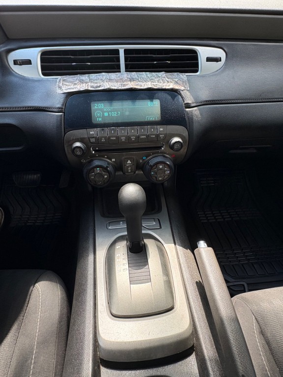 2013 Chevrolet Camaro Image 11