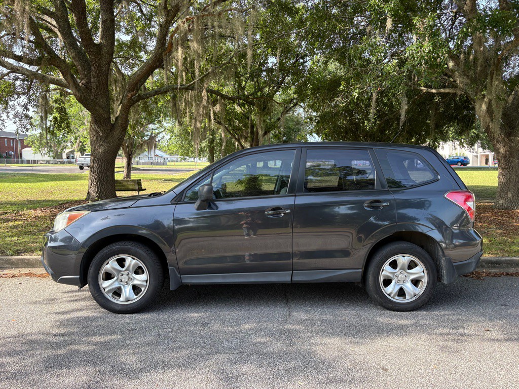 2014 Subaru Forester Image 2