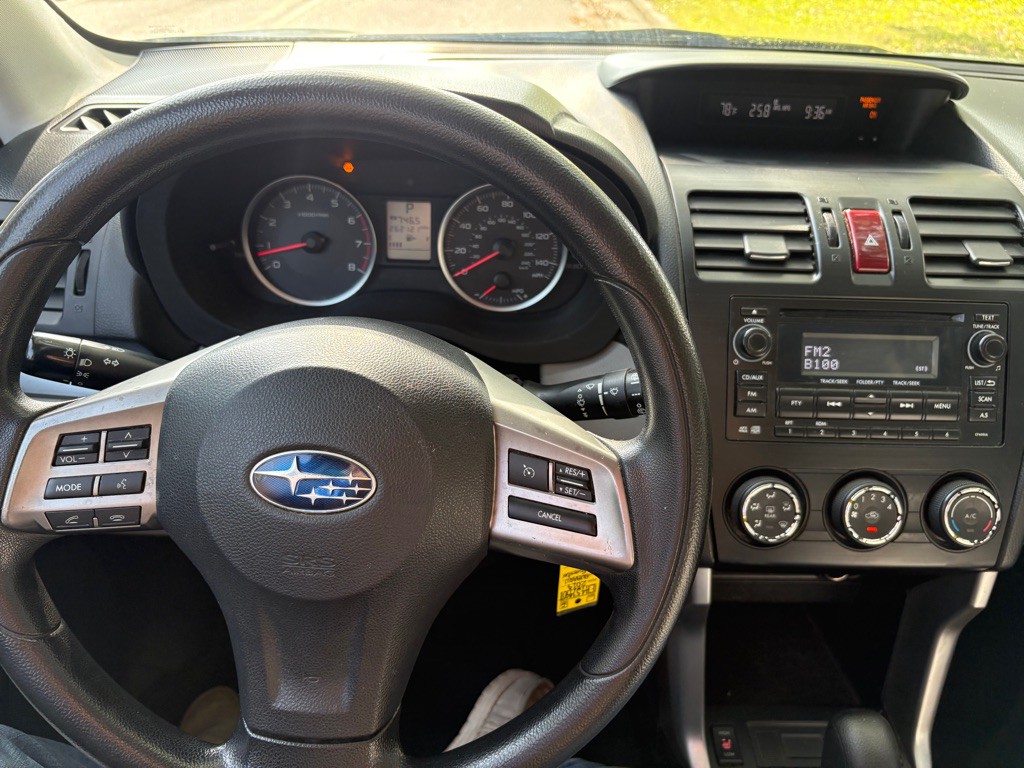 2014 Subaru Forester Image 14