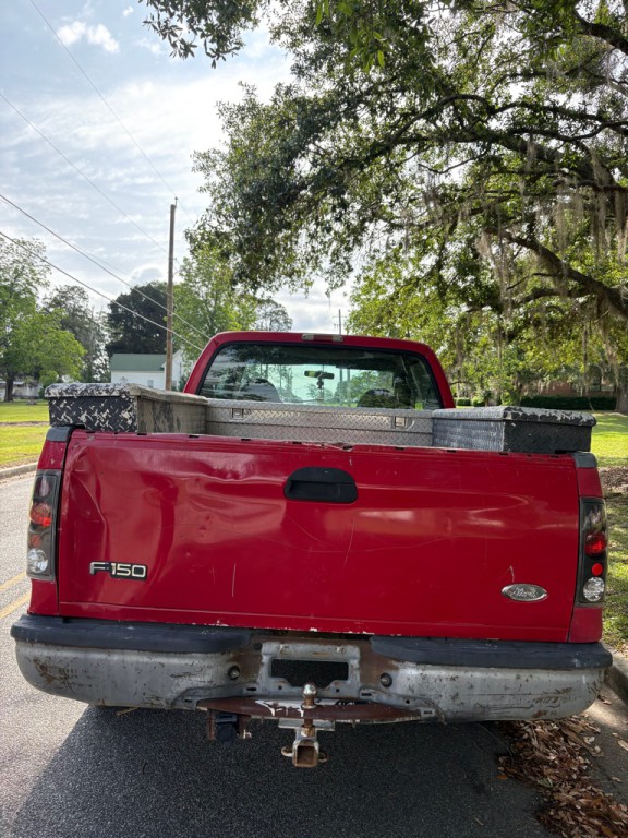 2001 Ford F-250 Image 2