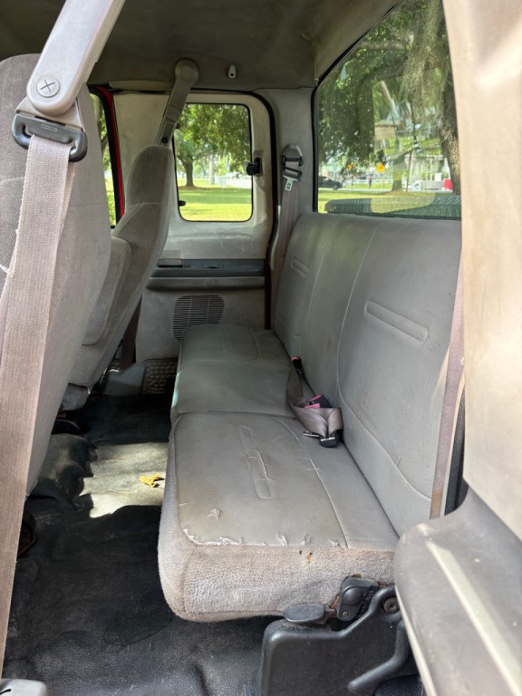 2001 Ford F-250 Image 6