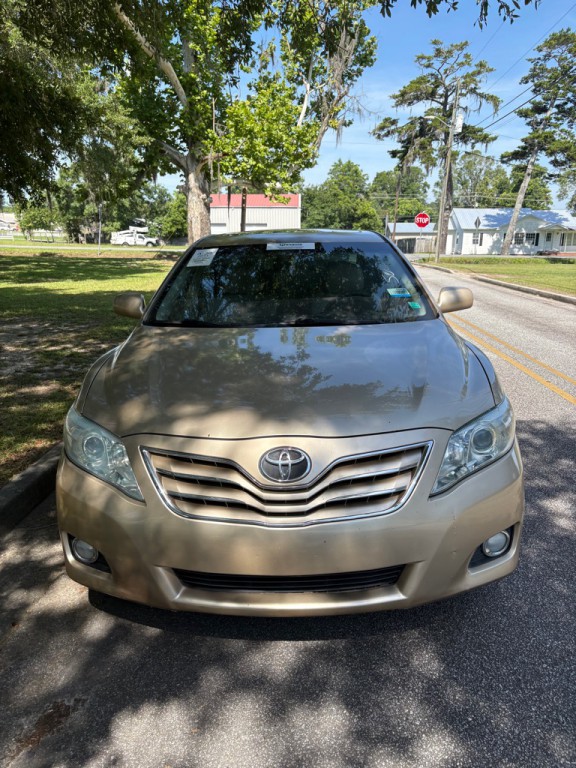 2011 Toyota Camry Image 4