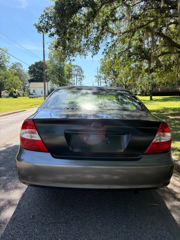 2002 Toyota Camry Image 2