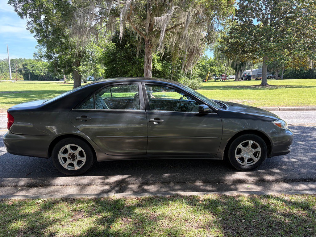 2002 Toyota Camry Image 3