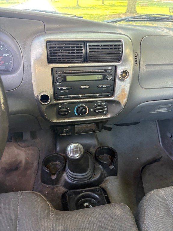2004 Ford Ranger Image 6