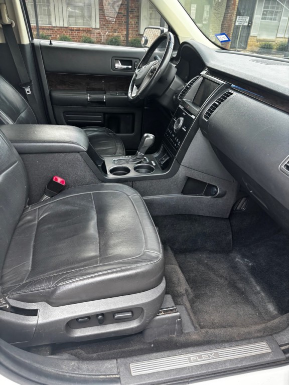 2013 Ford Flex Image 9