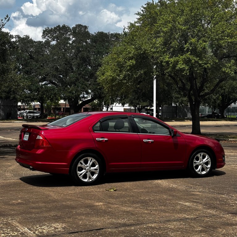2012 Ford Fusion Image 3