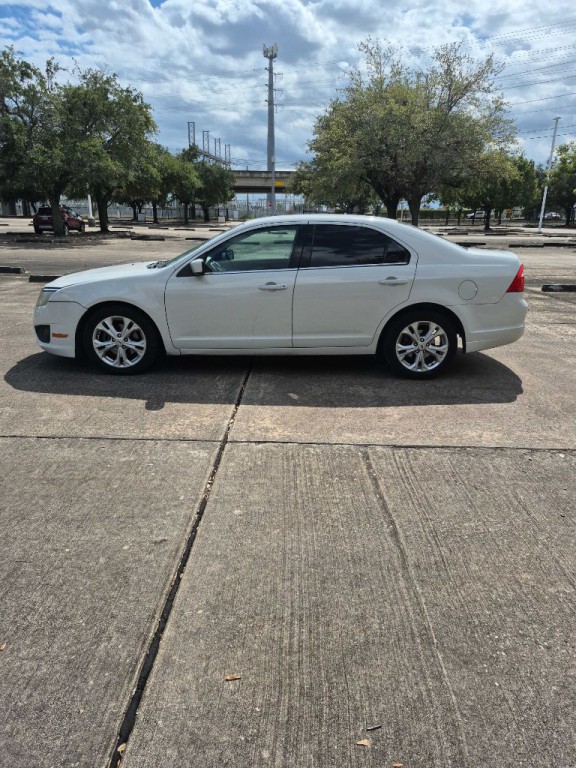 2012 Ford Fusion Image 6